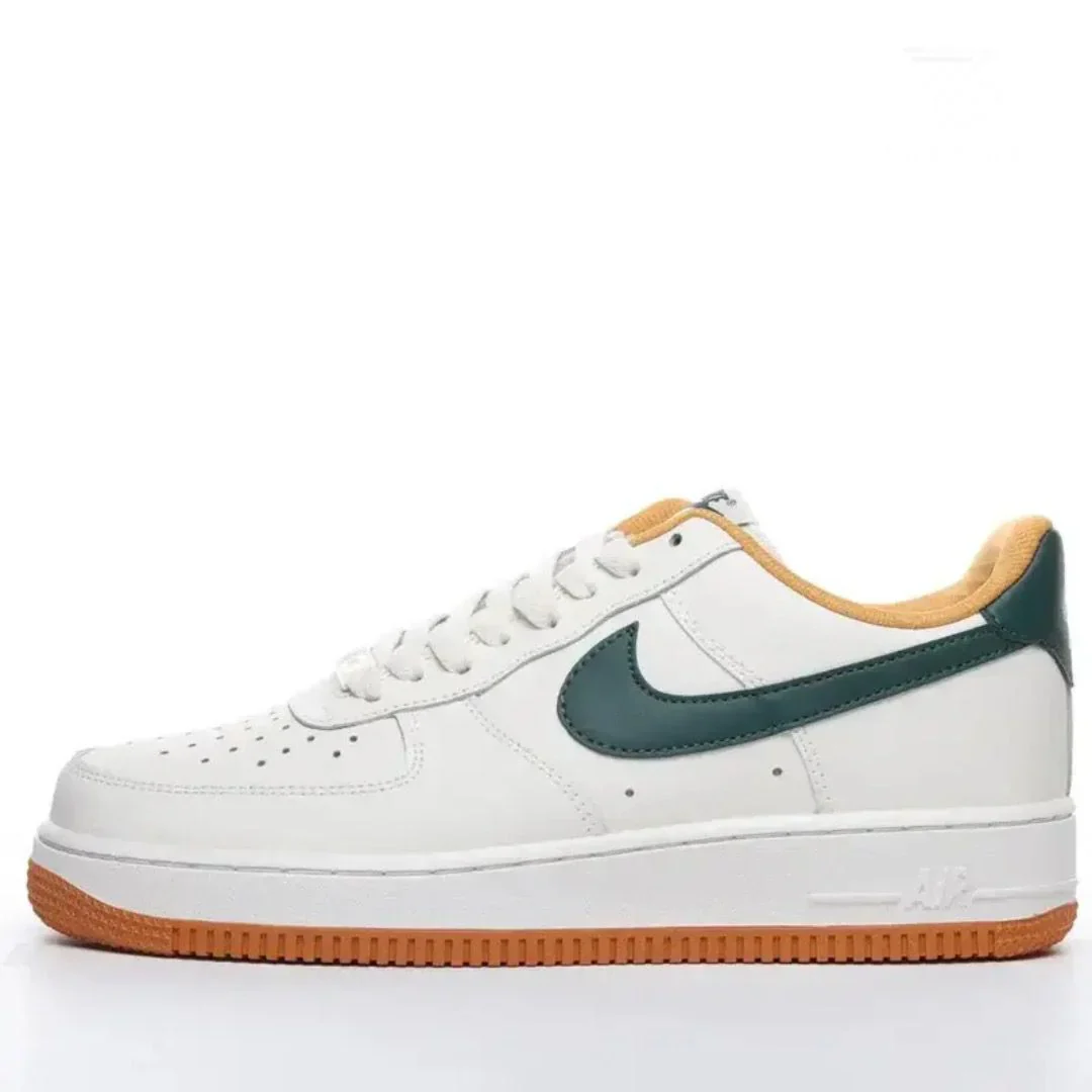 Nike Air Force 1 Low In White And Green