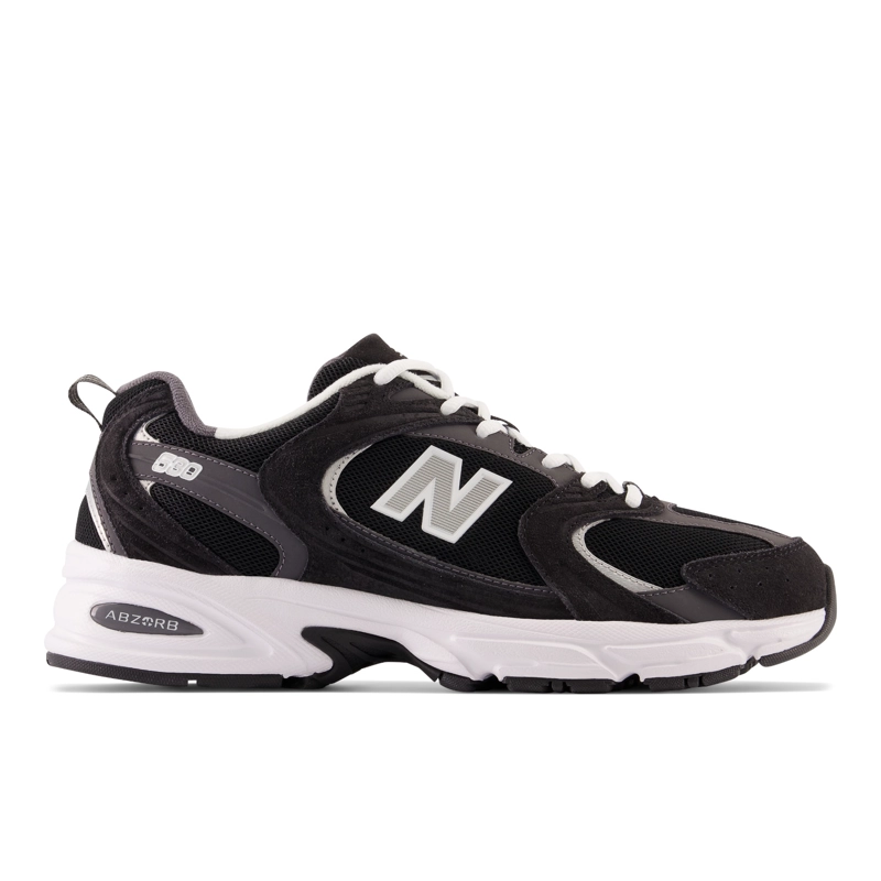 New Balance 530 In Black And White