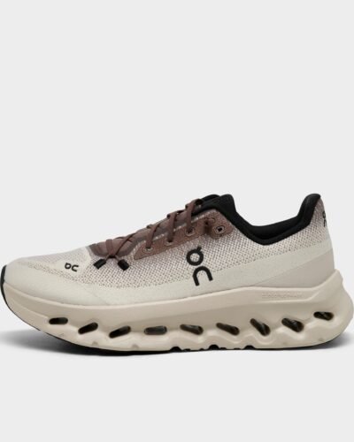 On Running Cloudtilt Sneakers In Clove And Sand