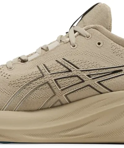 ASICS Gel-Nimbus 26 Sneakers In Beige And Black