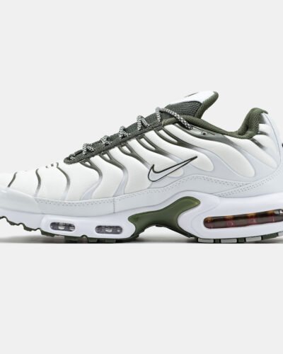 Nike Air Max Plus In White And Olive