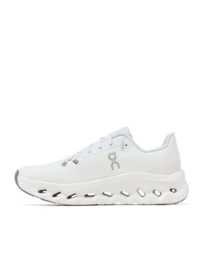On Running Cloudtilt Sneakers In White