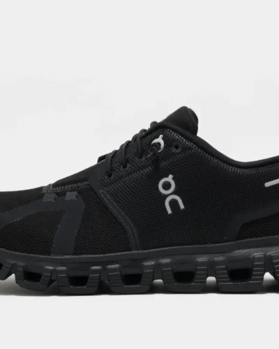 On Cloud 6 Sneakers In Black